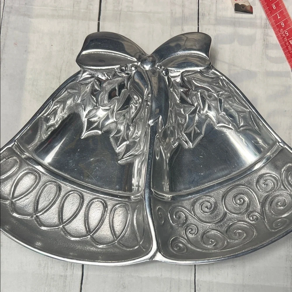 🎄 Wilton Armetale Silver Bell Shaped Holiday Tray – Decorative Serving Dish